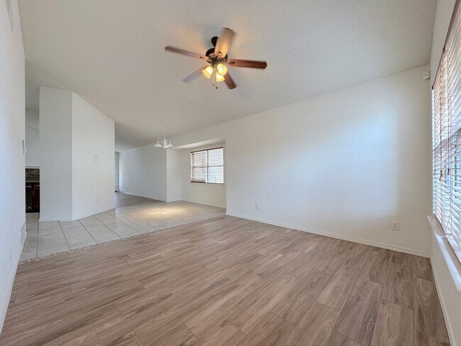 Building Photo - 14193 Patriot Point Dr