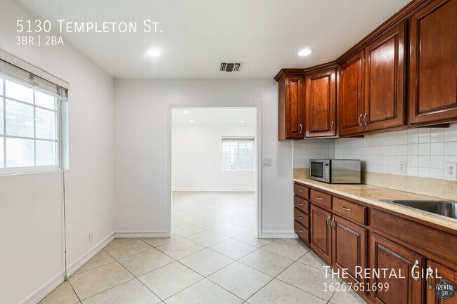 Building Photo - 5130 Templeton St