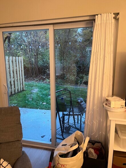 Building Photo - 7 Wexford Dr