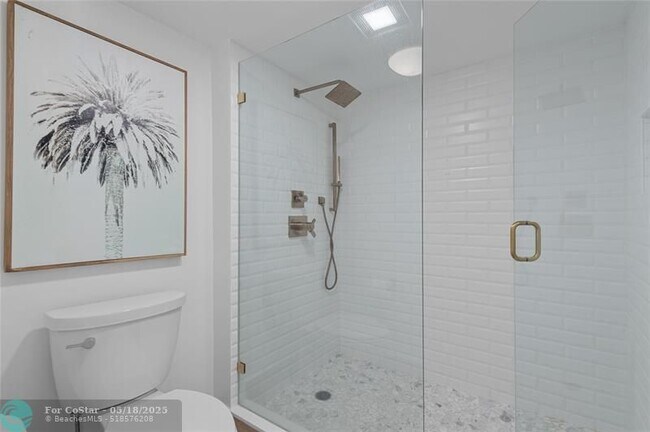 Building Photo - 3500 Galt Ocean Dr