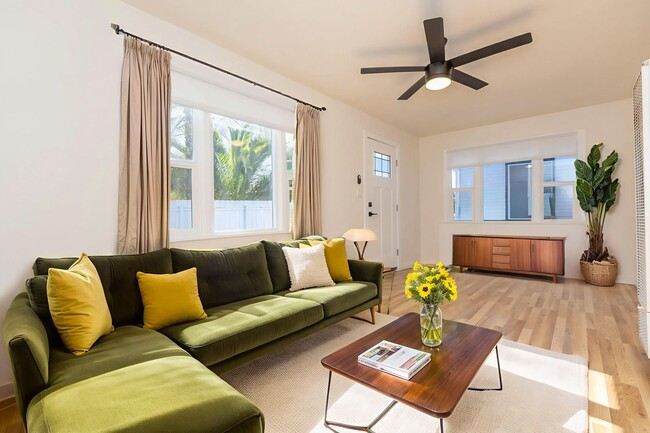 Building Photo - Quaint Remodeled 1 Bed / 1 Bath Bungalow in Normal Heights!