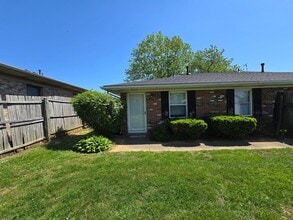 Building Photo - Thompson Dr