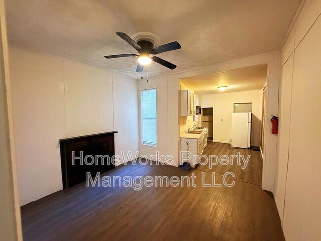 Building Photo - 2827 Woodbrook Ave
