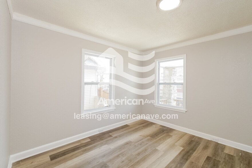 Building Photo - 5210 Saida St