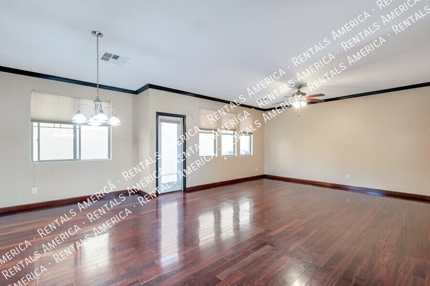 Building Photo - 3745 E Kerry Ln