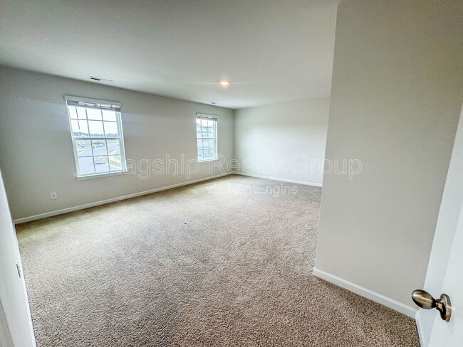 Building Photo - 2136 Montalvan Dr