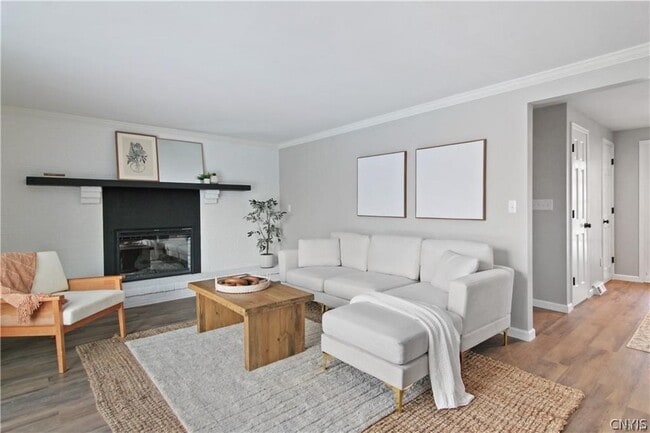 Building Photo - 4784 New Hope S