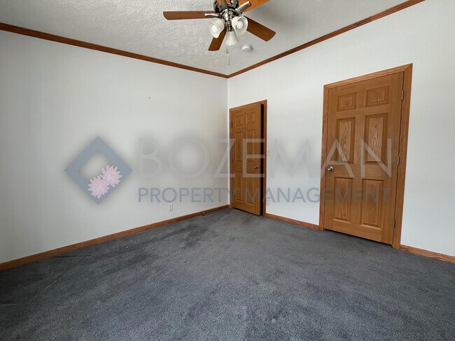 Building Photo - 6800 Bridger Canyon Dr