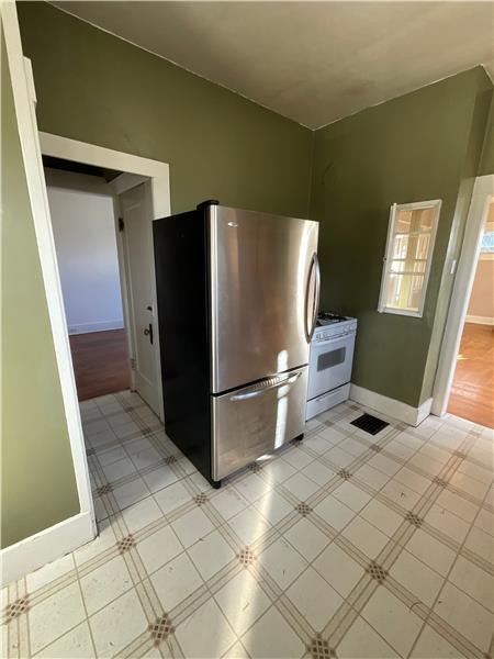 Building Photo - 342 NW 49th St