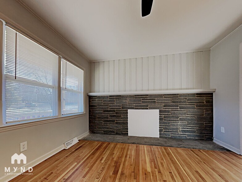 Building Photo - 2414 Heywood Ave