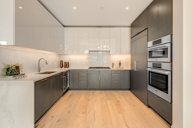 Building Photo - 1350 Boylston St