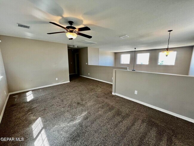 Building Photo - 11044 Bullseye St