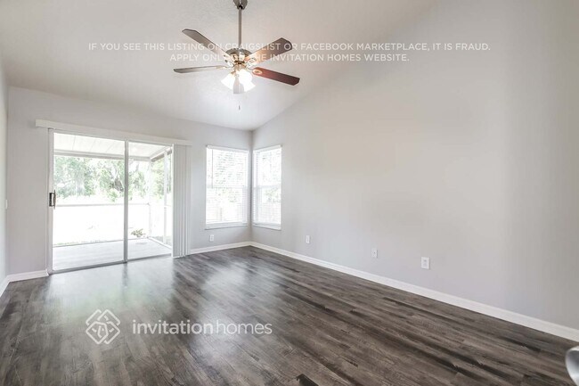 Building Photo - 4715 Rockingchair Dr