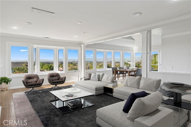 Building Photo - 2633 Buckeye St