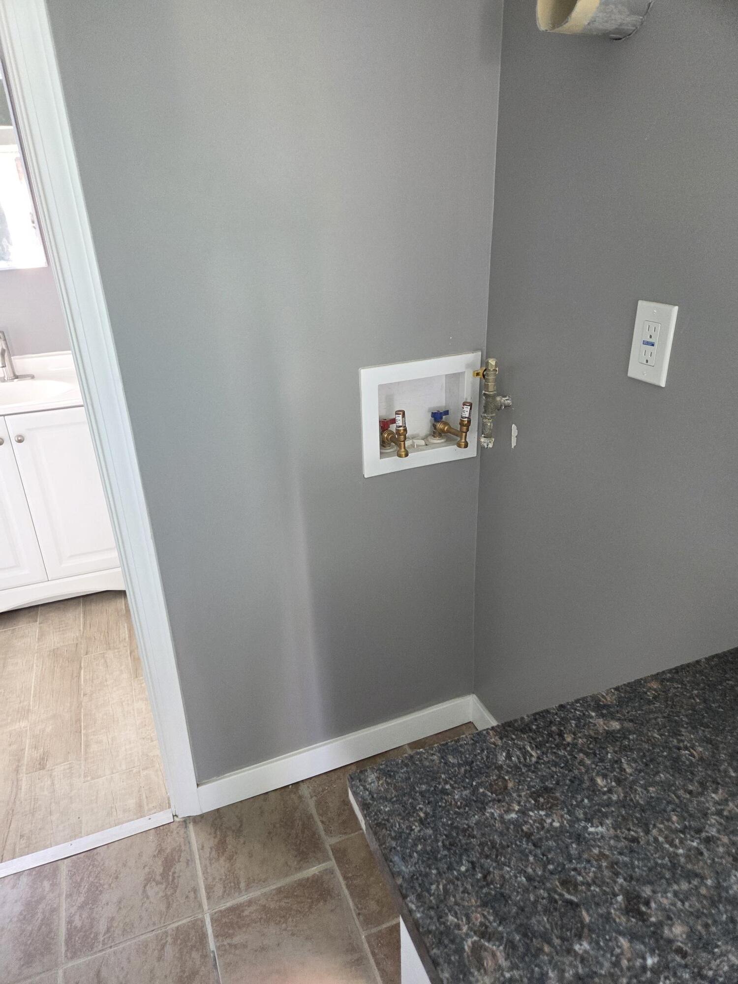 Building Photo - 4010 Rockwood St