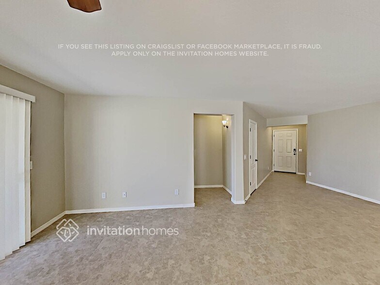 Building Photo - 928 W Desert Canyon Dr