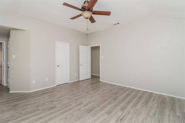 Building Photo - 733 Paisley Dr