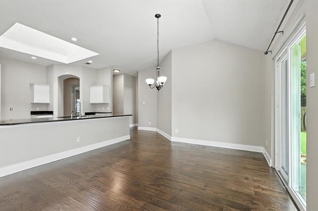 Building Photo - 2502 Blue Holly Dr