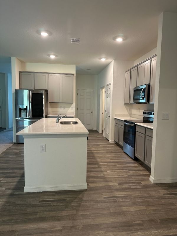 Building Photo - 9750 SW 42nd Ave