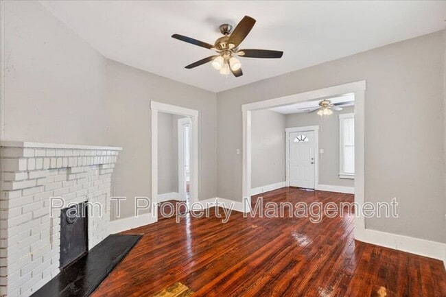 Building Photo - 118 W 56th St