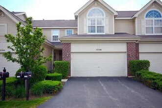 Building Photo - 1256 Townes Cir