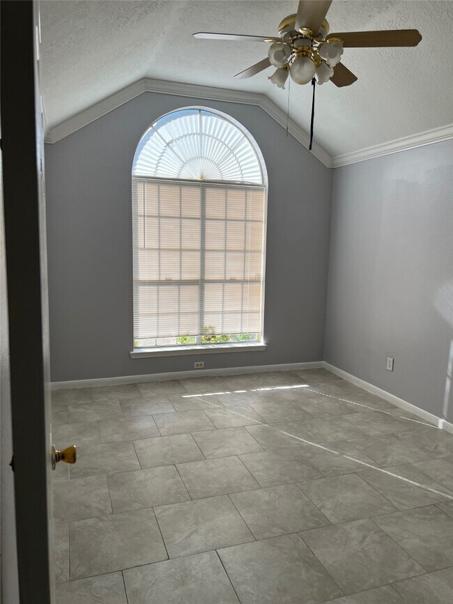 Building Photo - 3311 Ashlock Dr