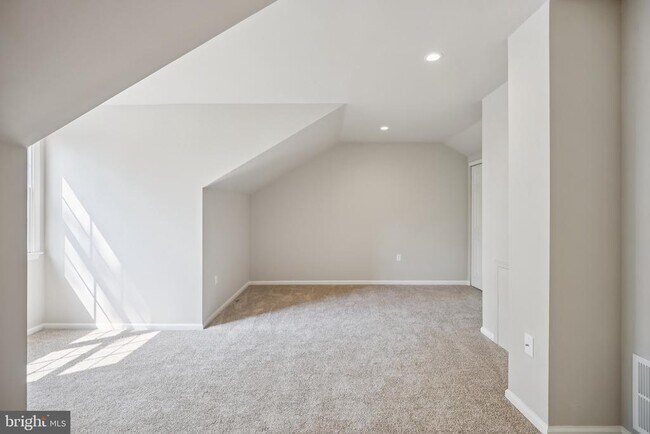 Building Photo - 5400 Wissahickon Ave