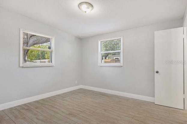 Building Photo - 1325 Windsor Way