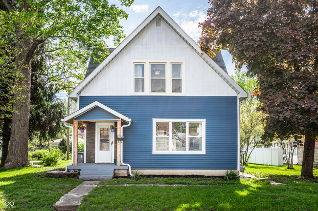 Building Photo - 421 S East St