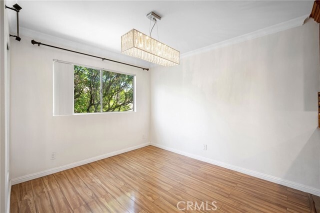 Building Photo - 570 W Stocker St