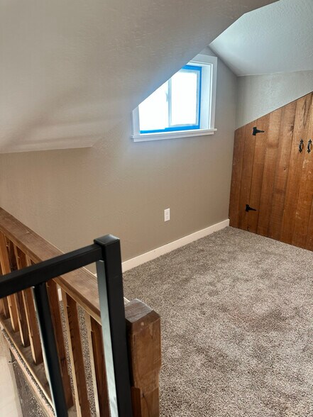 Building Photo - 17000 CA-1