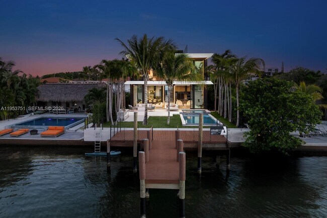 Building Photo - 701 86th St