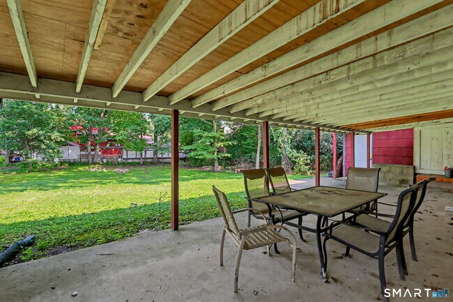 Building Photo - 115 Forestview Rd