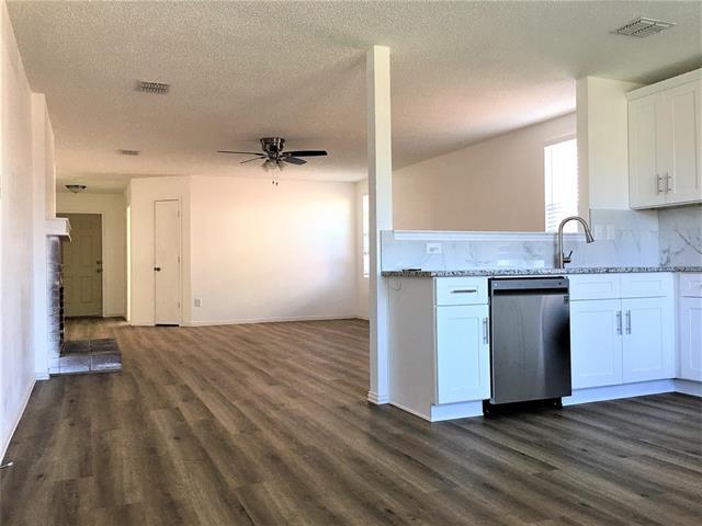 Building Photo - 1102 Chilton Dr