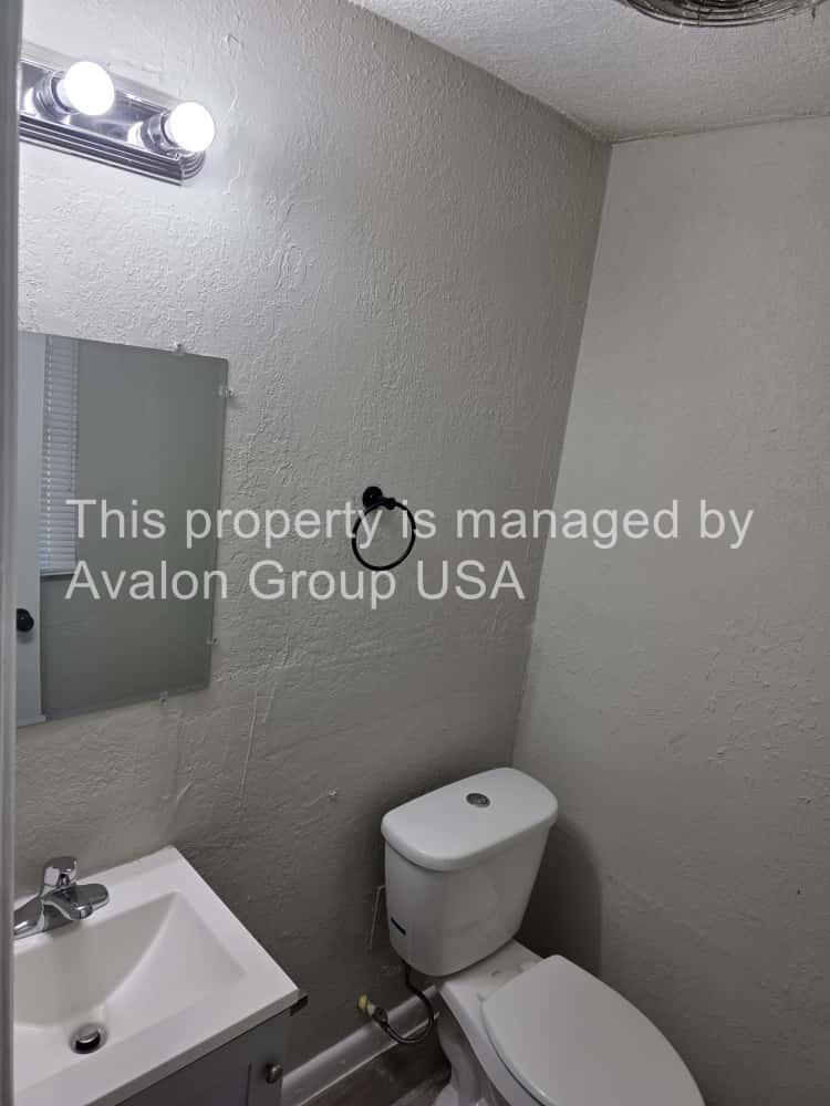 Building Photo - 3137 Kingston St