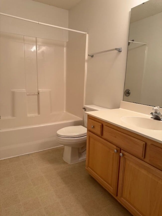 Building Photo - Pawleys Place