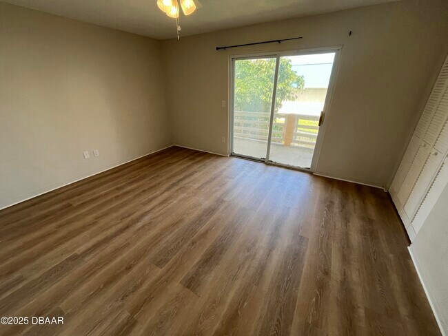 Building Photo - 3635 Cardinal Blvd