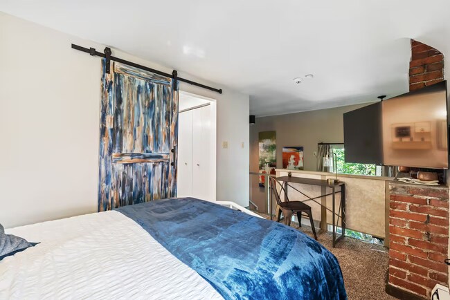 Building Photo - 311 Morewood Ave