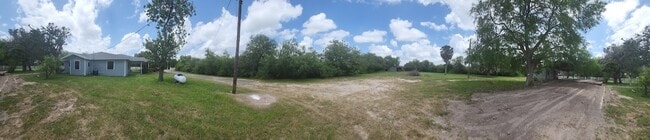 Building Photo - 8790 Florida Rd