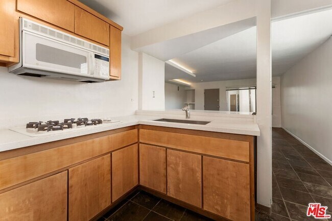 Building Photo - 1519 N Easterly Terrace