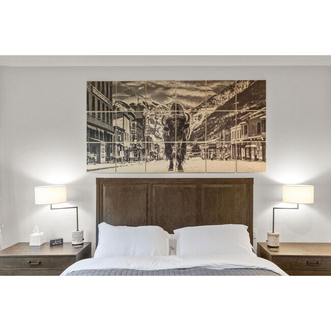 Building Photo - 404 Adams Ranch Rd