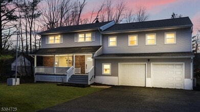 Building Photo - 91 Hillcrest Rd