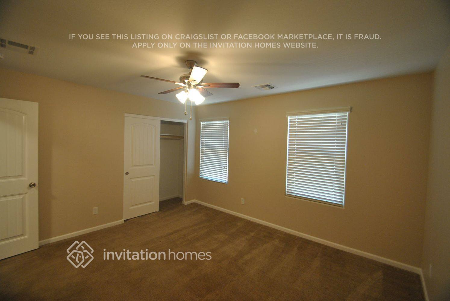 Building Photo - 1382 S Ponderosa Dr