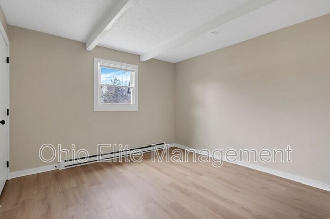 Building Photo - 3092 Grasmere Ave