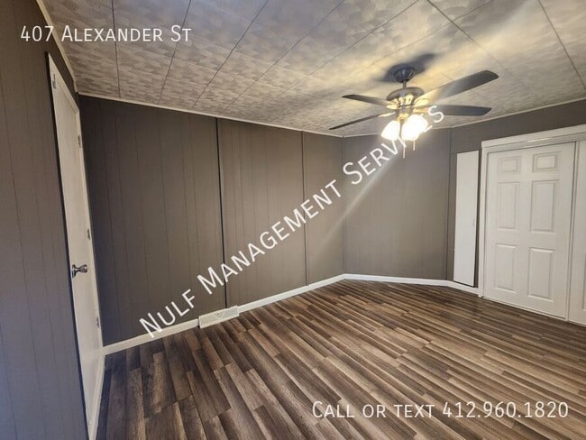 Building Photo - 407 Alexander St
