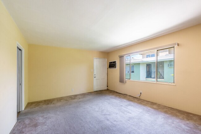 Building Photo - 227 W Alameda Ave