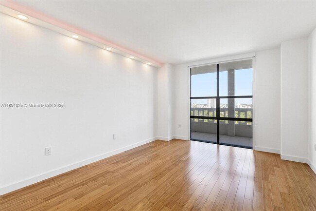 Building Photo - 9801 Collins Ave