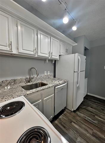 Building Photo - 1700 Baird Farm Cir