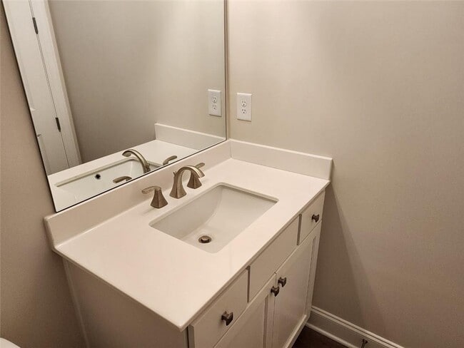 Building Photo - 633 Stickley Oak Way