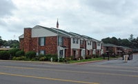 Building Photo - Colonial Parc Apartments